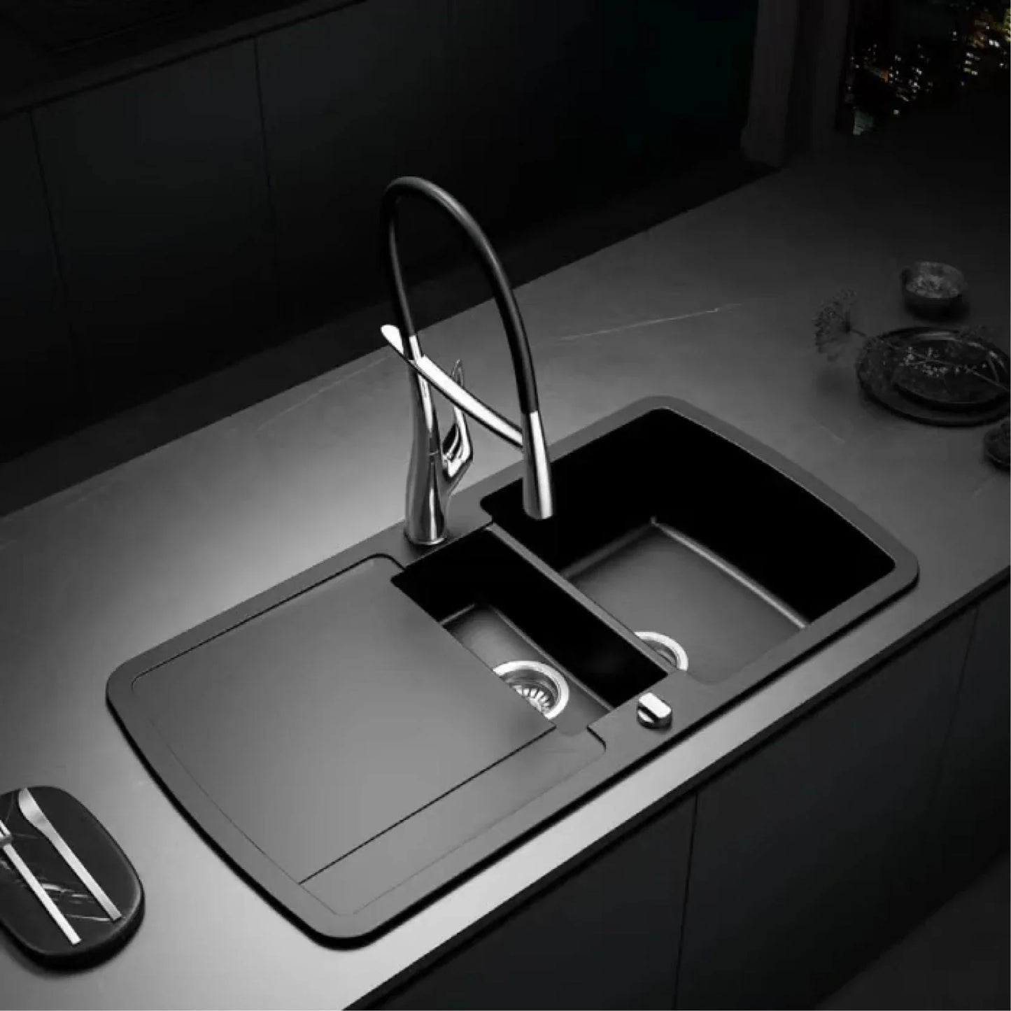 Luxury Gunmetal Pull-Down Modern Kitchen Faucet